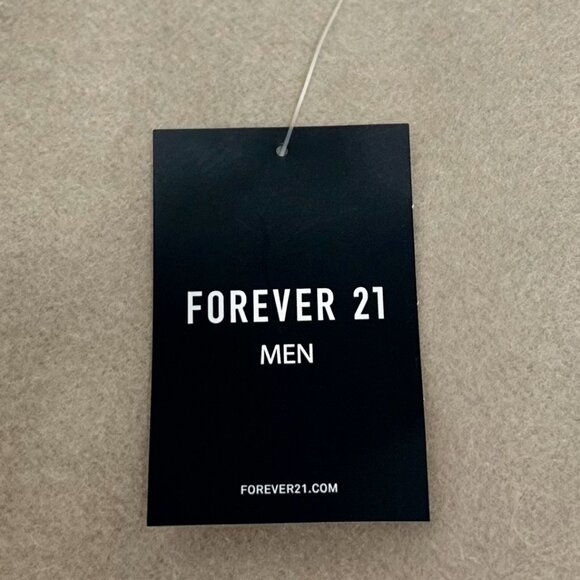 Forever 21 Men’s Athletic Hoodie - Picture 10 of 11